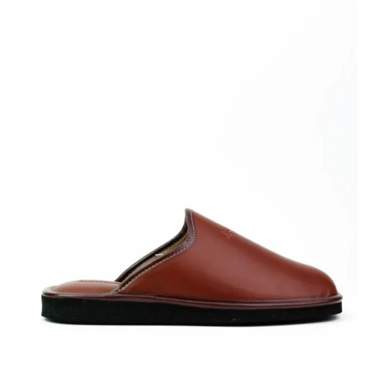 zapatillas_de_casa_de_hom_0-12.webp Zapatillas de casa de hombre AYESTARAN 800 CUERO