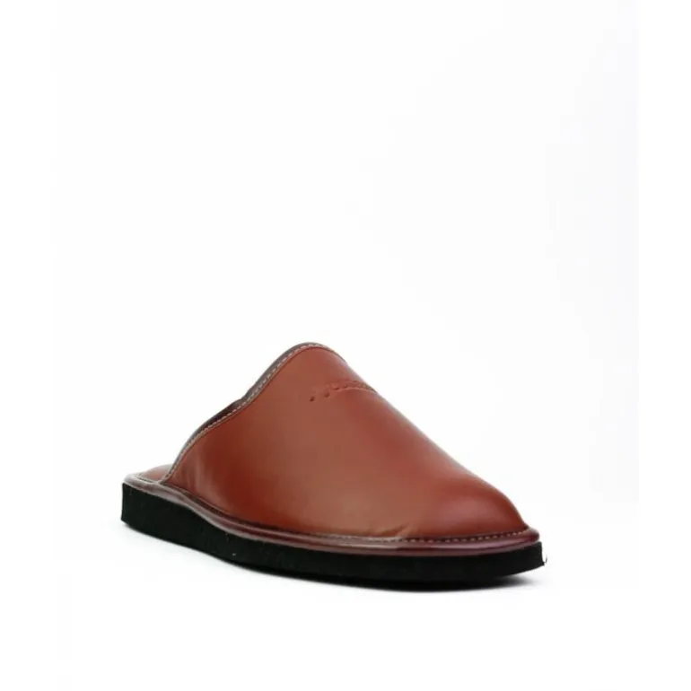 zapatillas_de_casa_de_hom_1-12.webp Zapatillas de casa de hombre AYESTARAN 800 CUERO