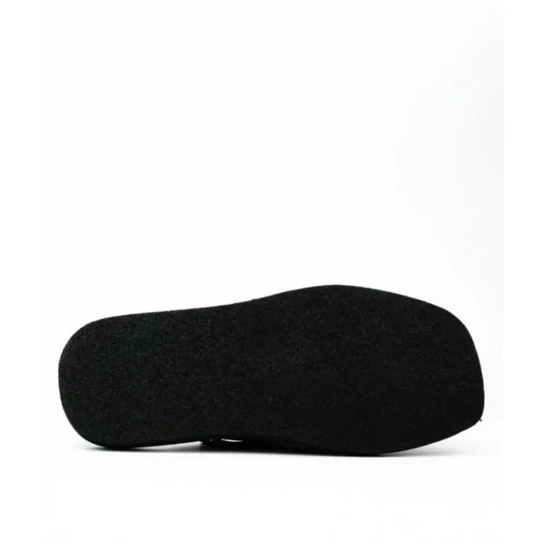 zapatillas_de_casa_de_hom_3-12.webp Zapatillas de casa de hombre AYESTARAN 800 CUERO